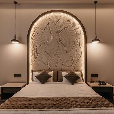 Luxury Lofts Hotel Amritsar Exterior photo