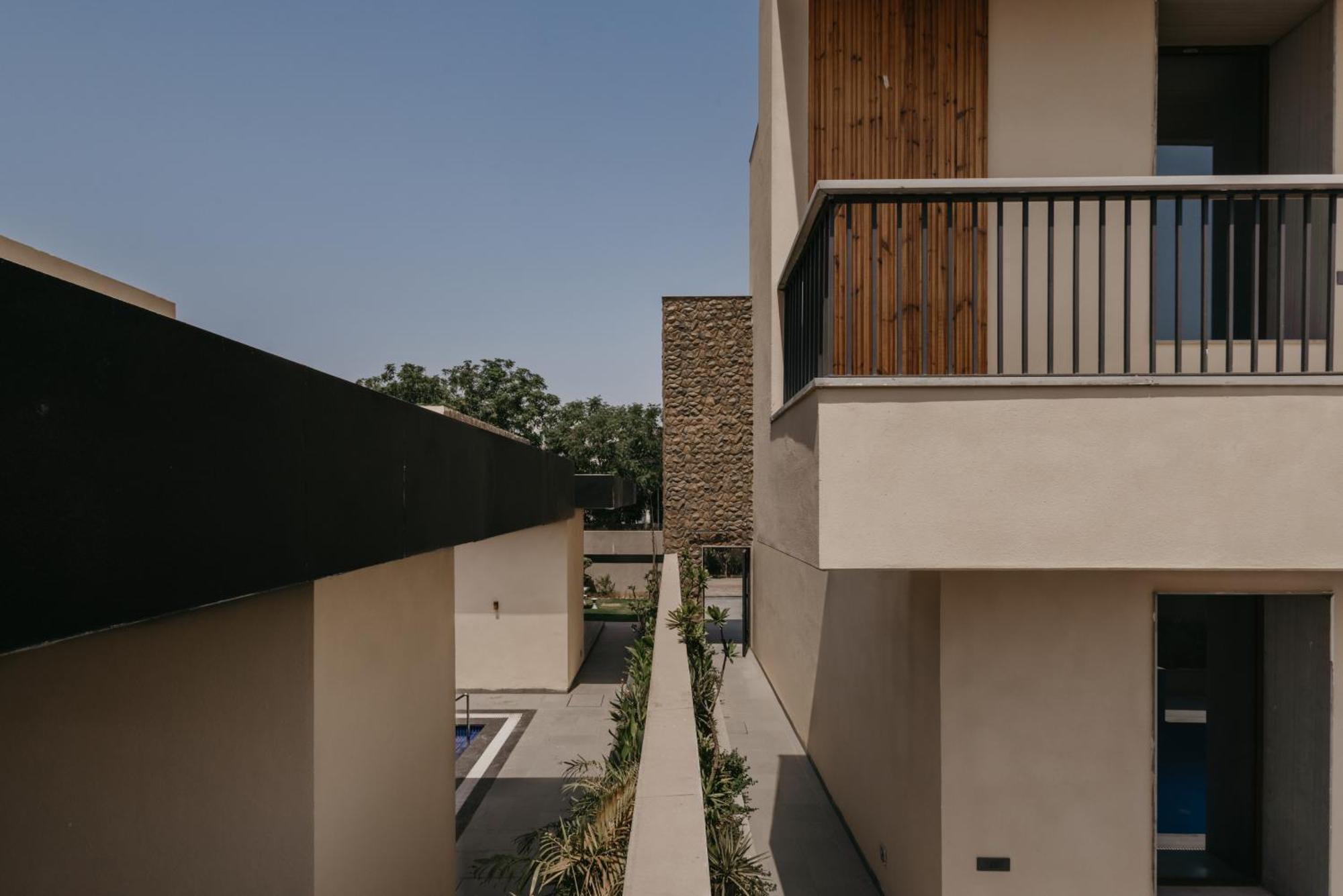 Luxury Lofts Hotel Amritsar Exterior photo
