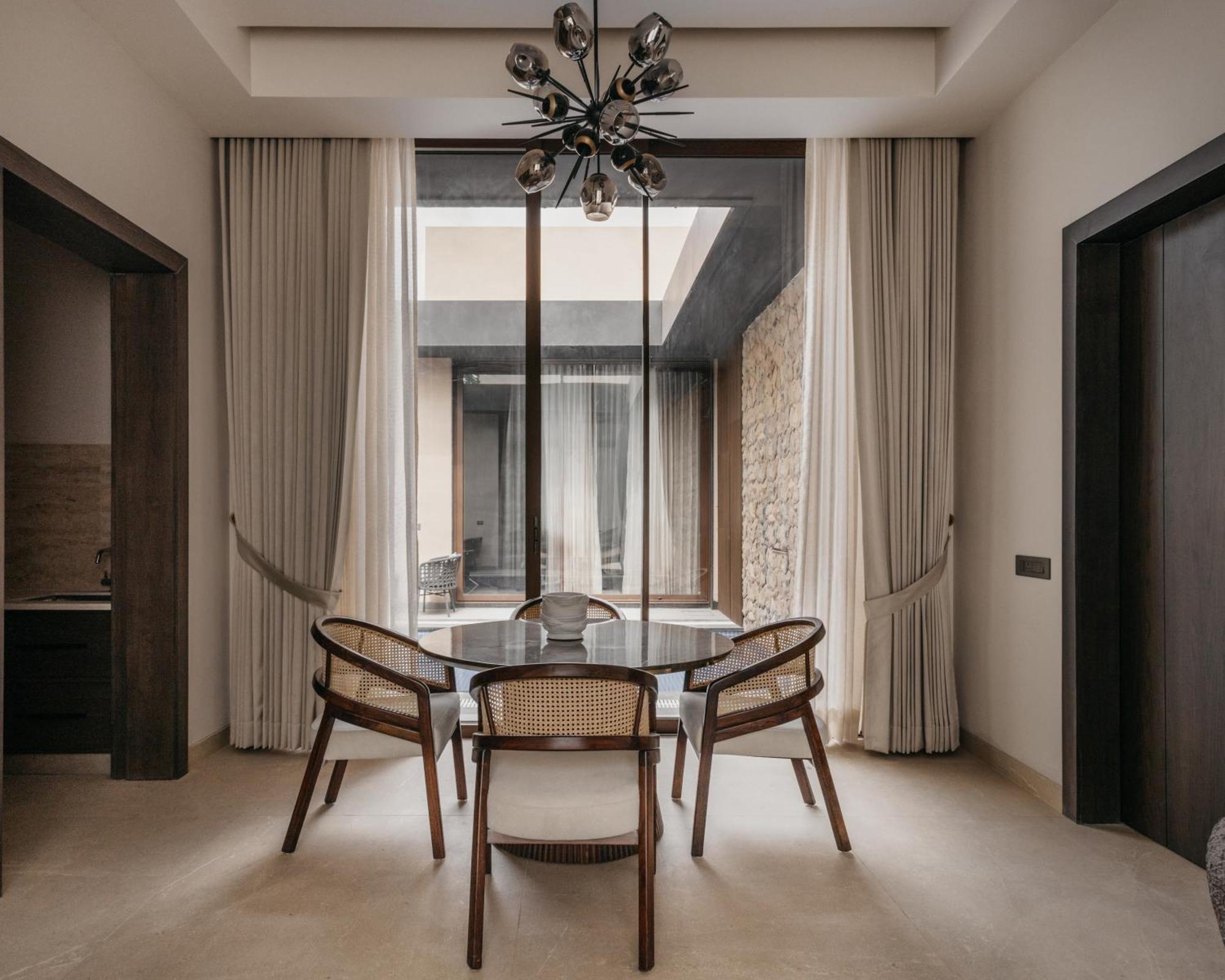 Luxury Lofts Hotel Amritsar Exterior photo
