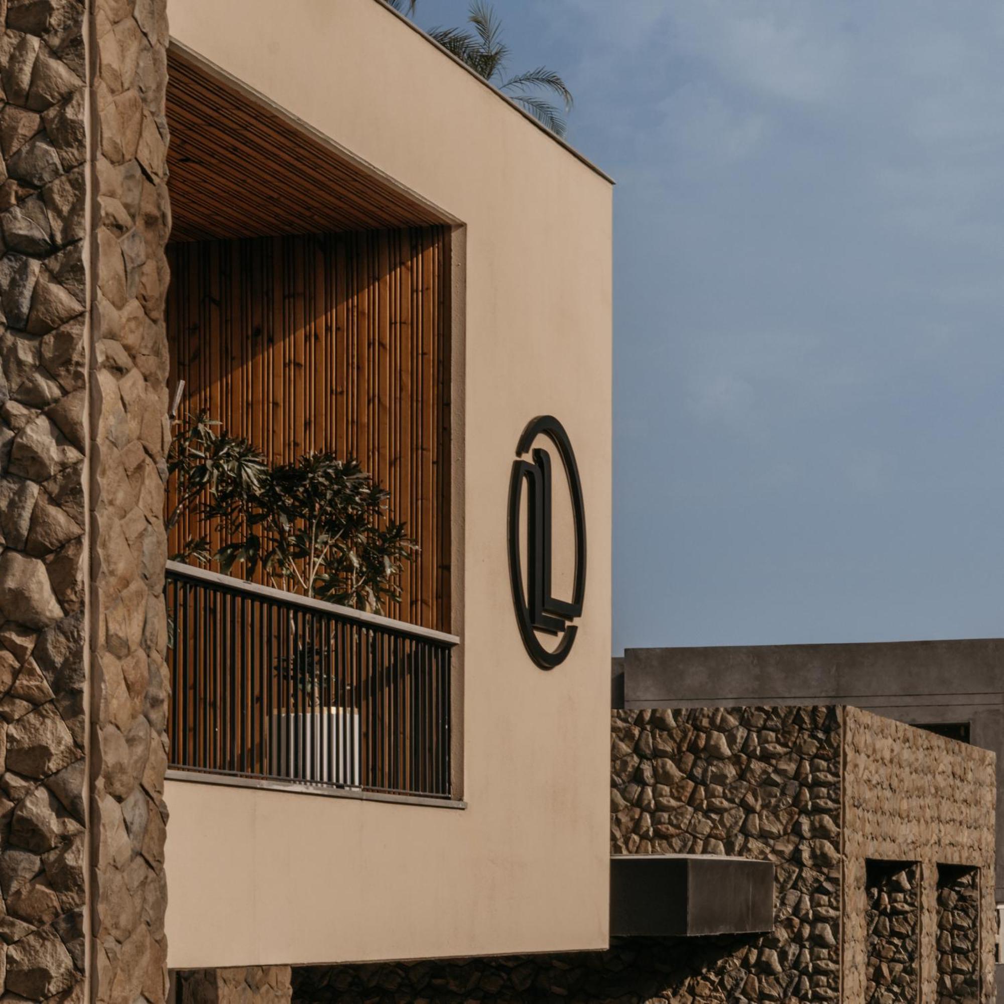 Luxury Lofts Hotel Amritsar Exterior photo